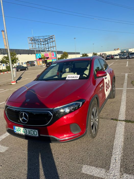 Inchiriez la ramanere pentru Uber/Bolt Hyundai kona electric