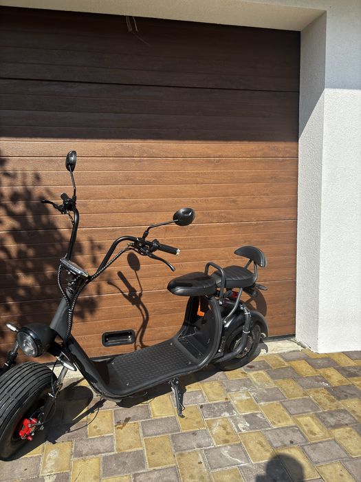 Vand scuter electric harley