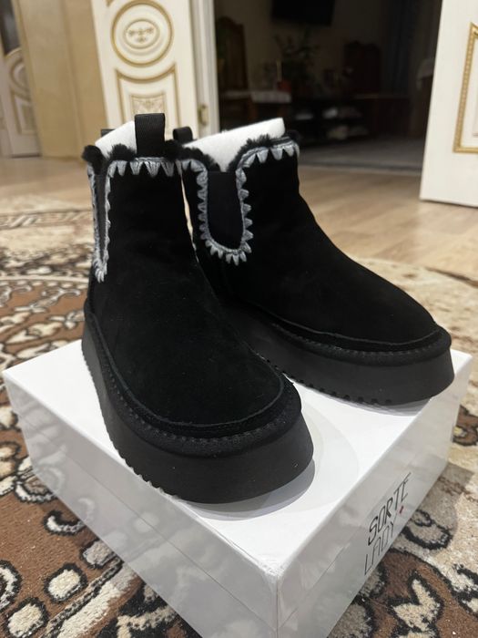 Абсолютно новые угги