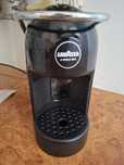 Vând urgent apart de cafea lavazza a modo mio