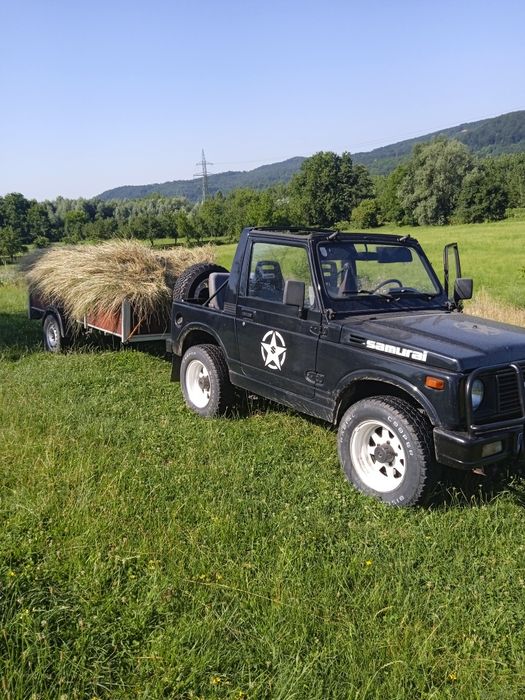 Vând Suzuki Samurai