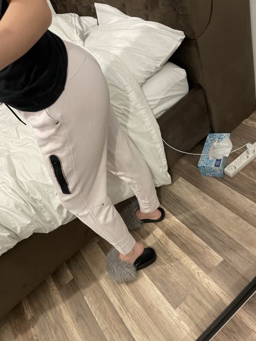 Pantaloni tech fleece, marimea e XL de la copii 156-166cm