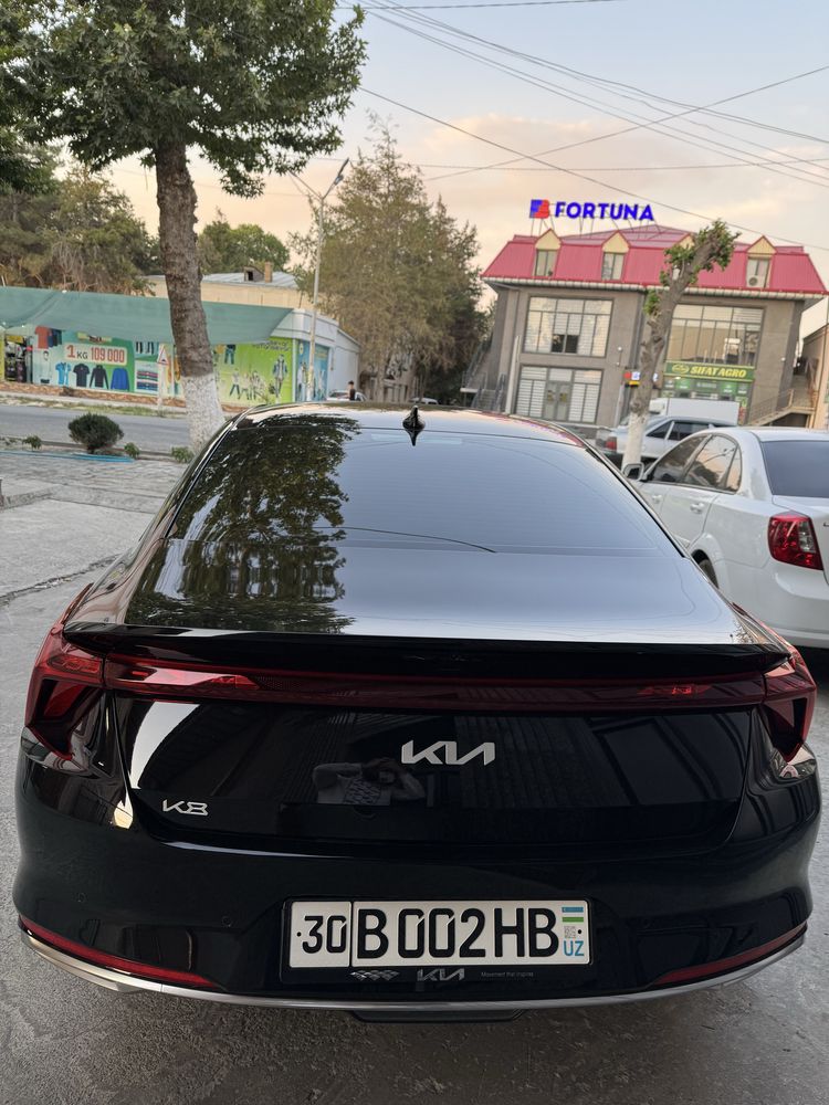 Kia K8
