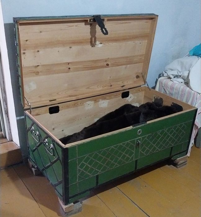 Сундук.Большой.Старинный.Дерево.