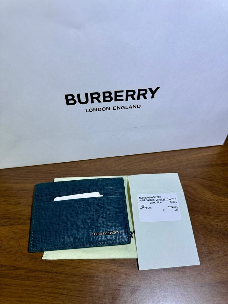 Burberry cardholder