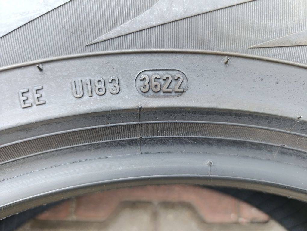 Două anvelope all season 215 65 17 Pirelli dot 2022