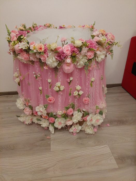 Decor floral pentru botez