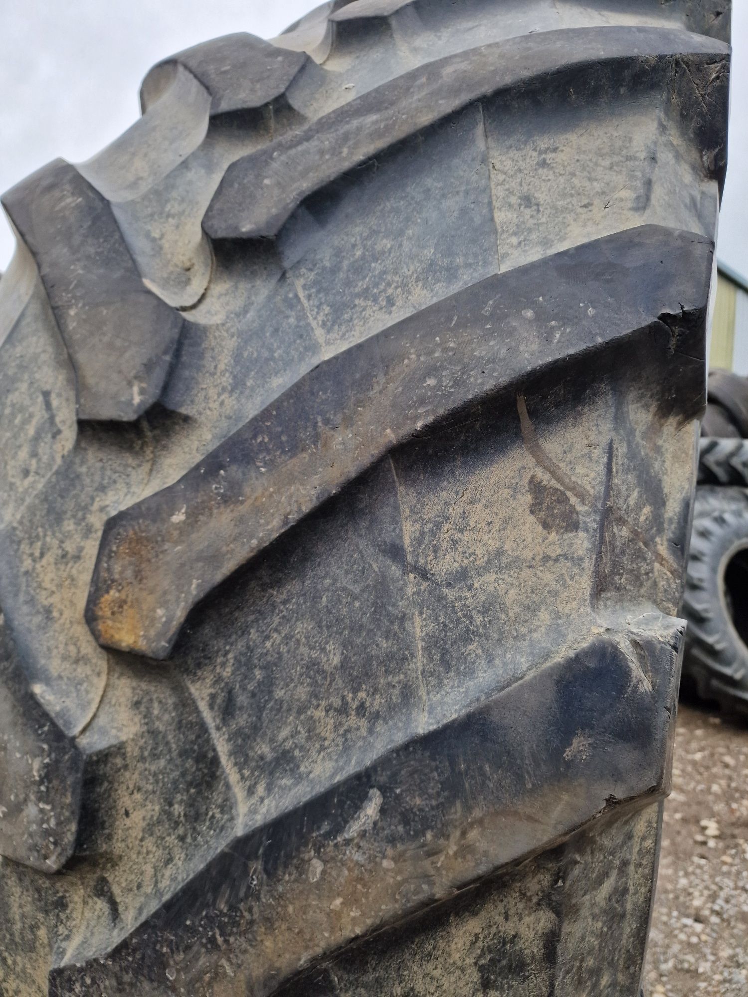 Cauciuc TRACTOR 650/75R38 marca Trelleborg