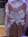 Vand rochie nude cu dantela alba