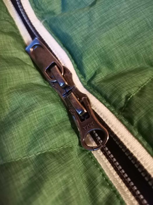 PEAK PERFORMANCE Canyons 
Мъжко пухено яке
размер Л