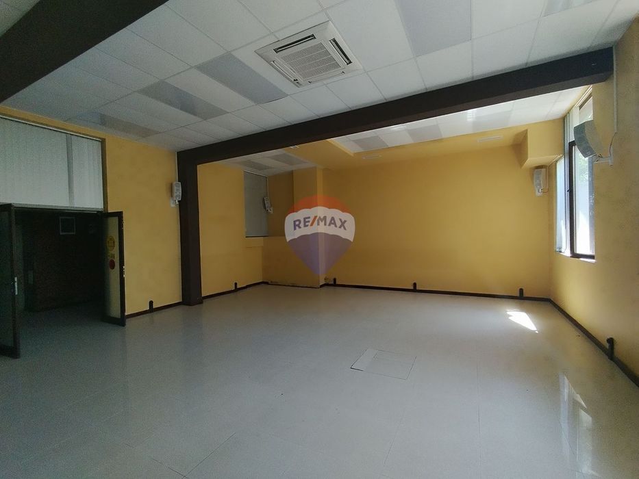 Офис в Варна, област-м-т Кабакум площ 137 цена 164400