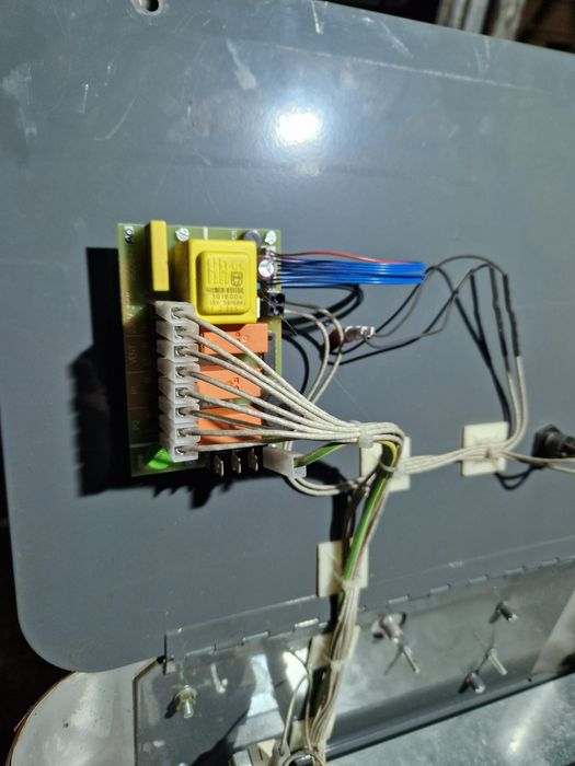 Încălzitoare cu aer cald