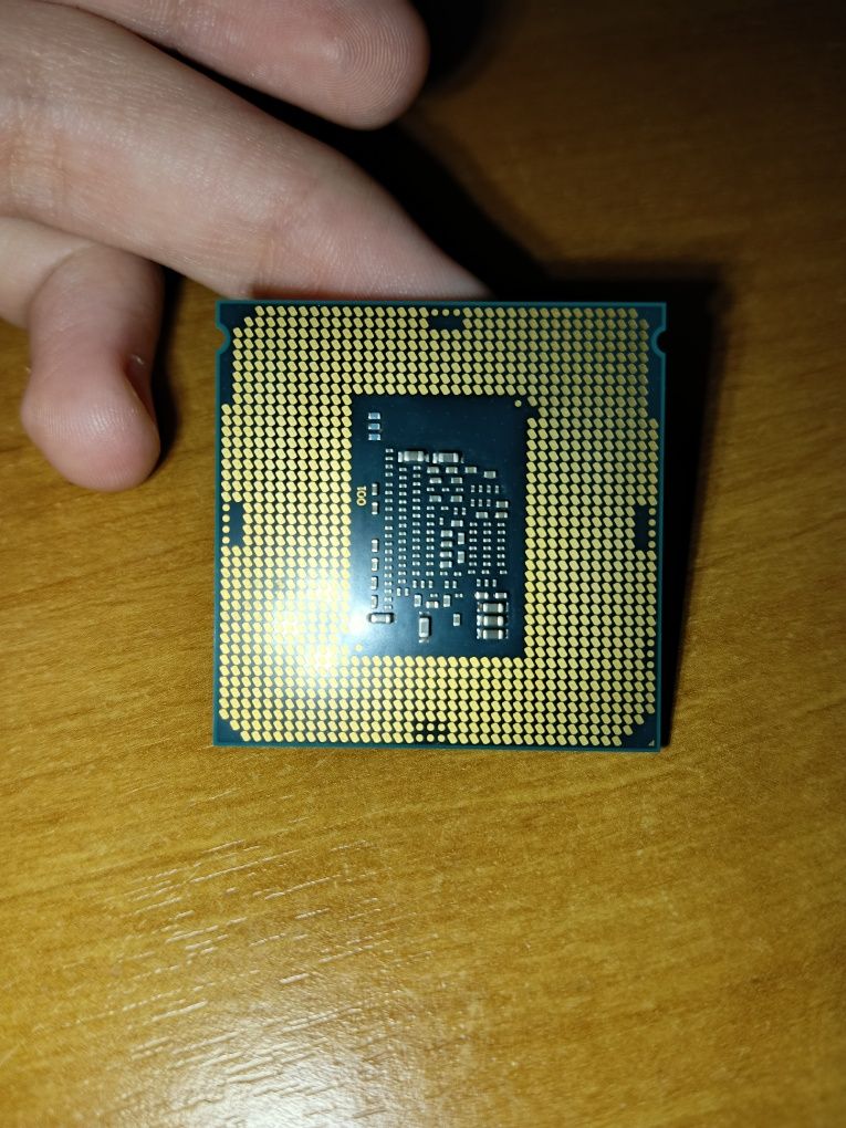 Процессор i3 7100
