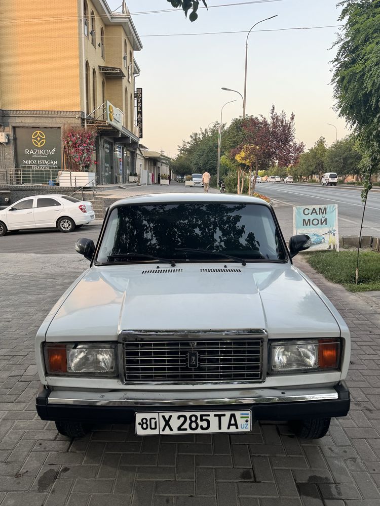 Lada 2107 Metan 2007 yil 2500$