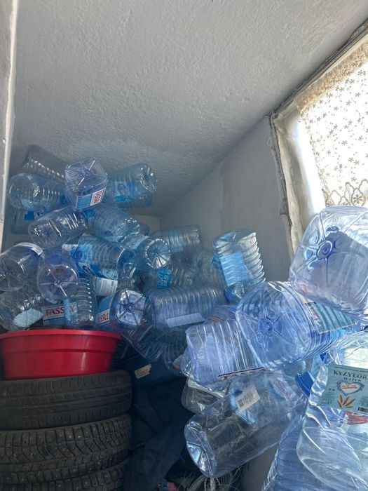 Пустые бутылки 5 литр