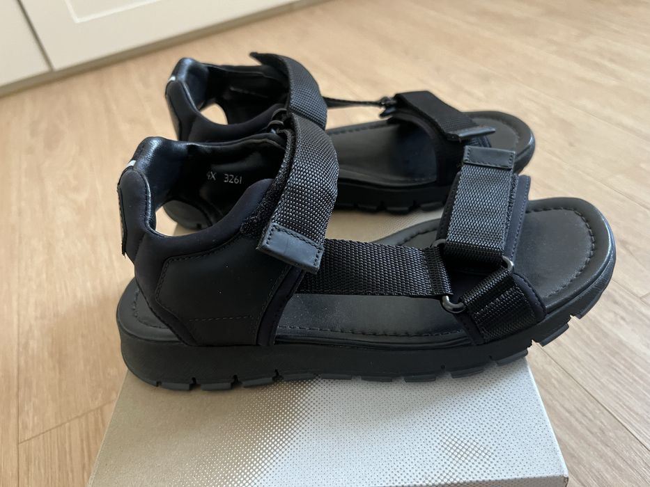 Сандали Prada новые