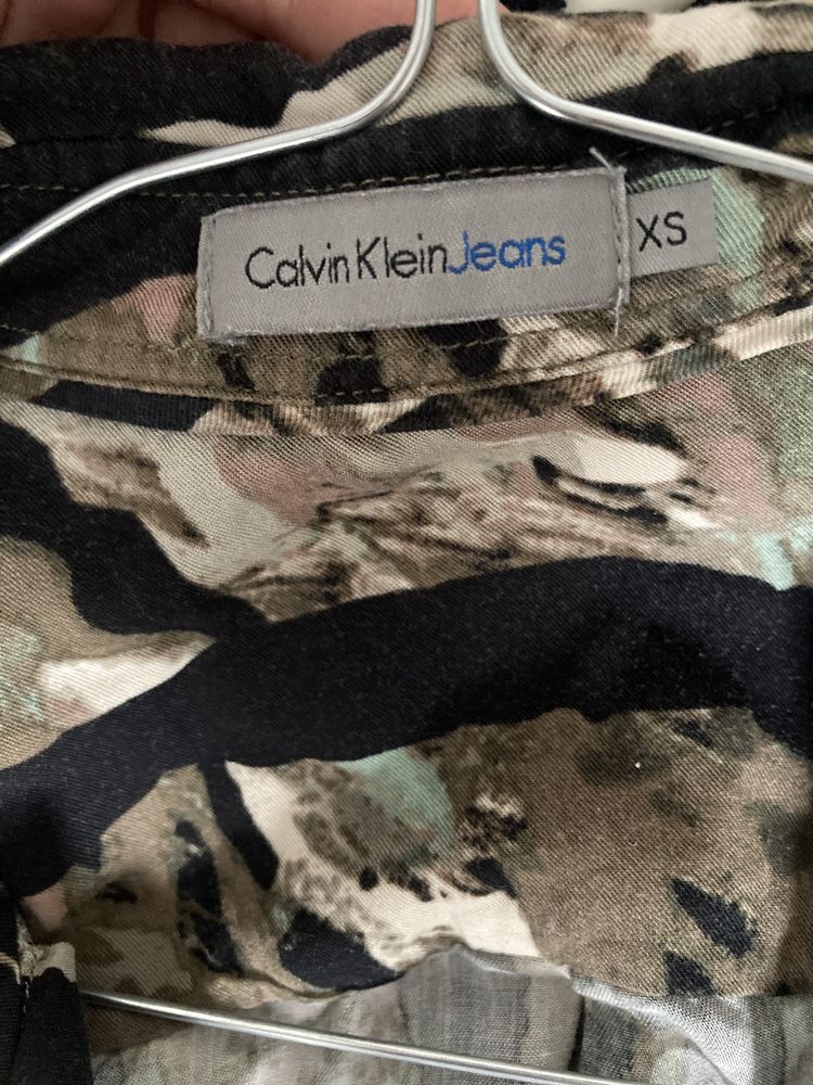 Camasa Calvin Klein marime XS