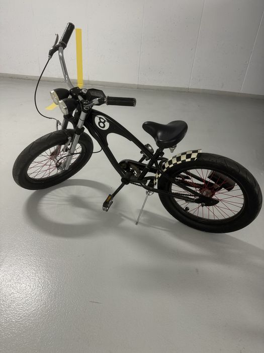 Bicicleta Electra Straight 8 negru mat 20’