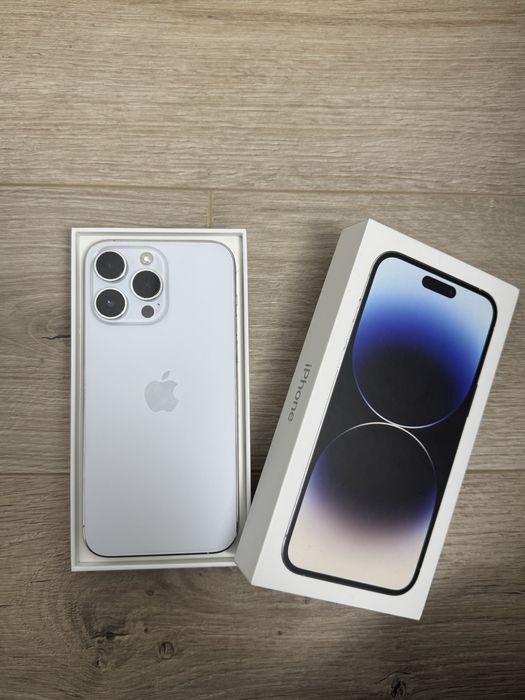 Vând iPhone 14 Pro Max Silver, 128 GB