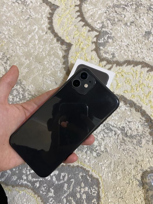 iPhone 11.