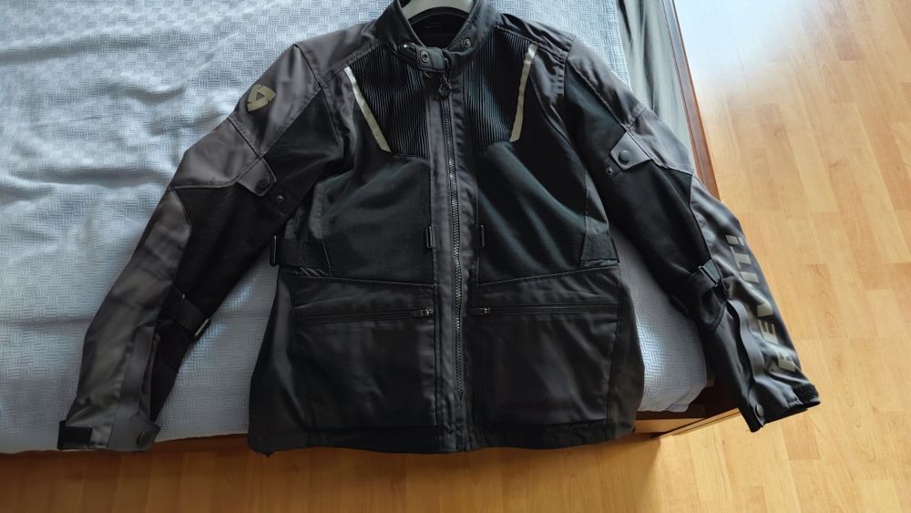 Revit Levante 2 H2O без протектори