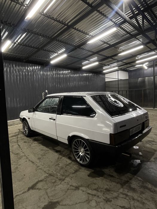 moshin ideal holatda oladiganla tel qilingla kalonka mafonlari bor