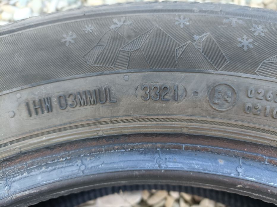 195 60 R15 Semperit DOT21