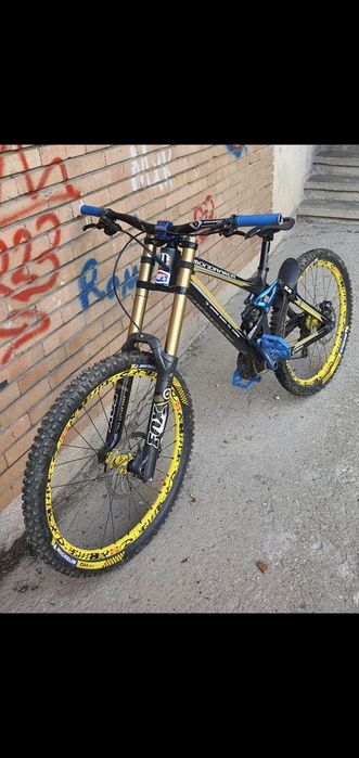 Bicicleta Downhill Mondraker Summum wc 2013