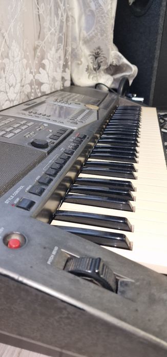Orga yamaha psr-1000
