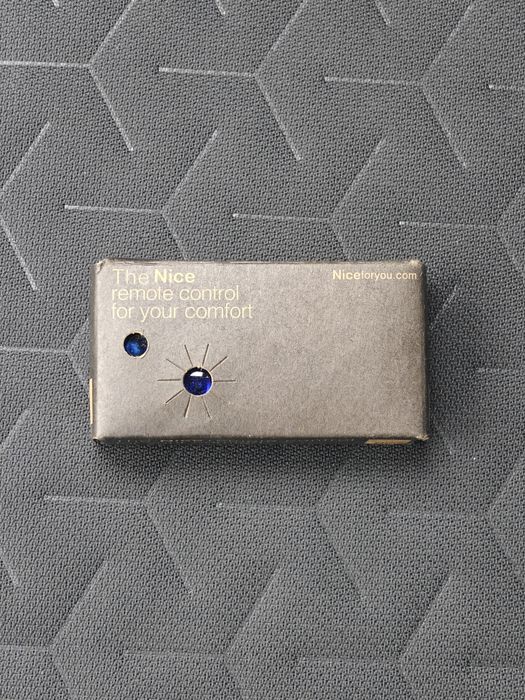 Telecomanda Nice Flor-S - telecomanda poarta / garaj / bariera 433.92