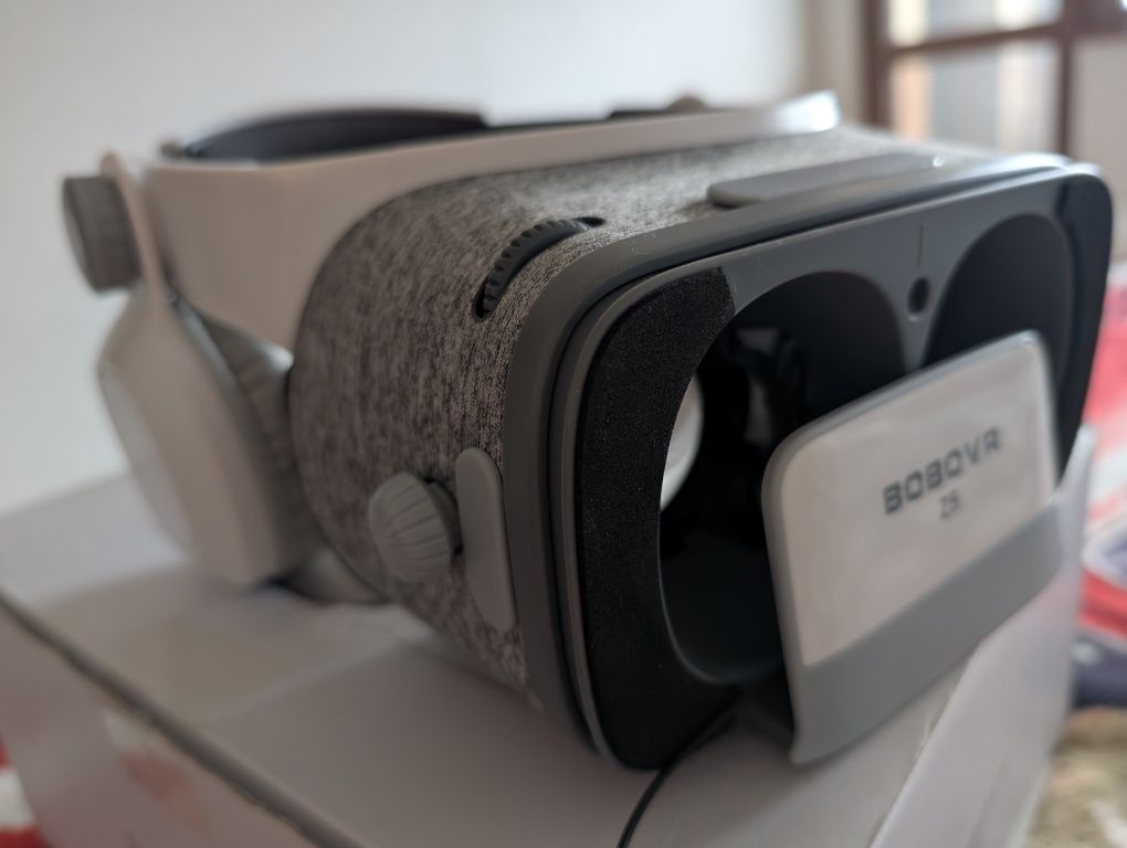 VR headset за smartphone