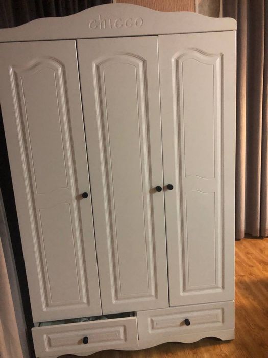 Детский шкаф в идеальном состоянии