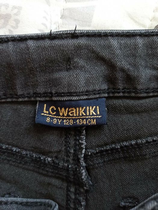 Детски ластични дънки и джинси с блузки