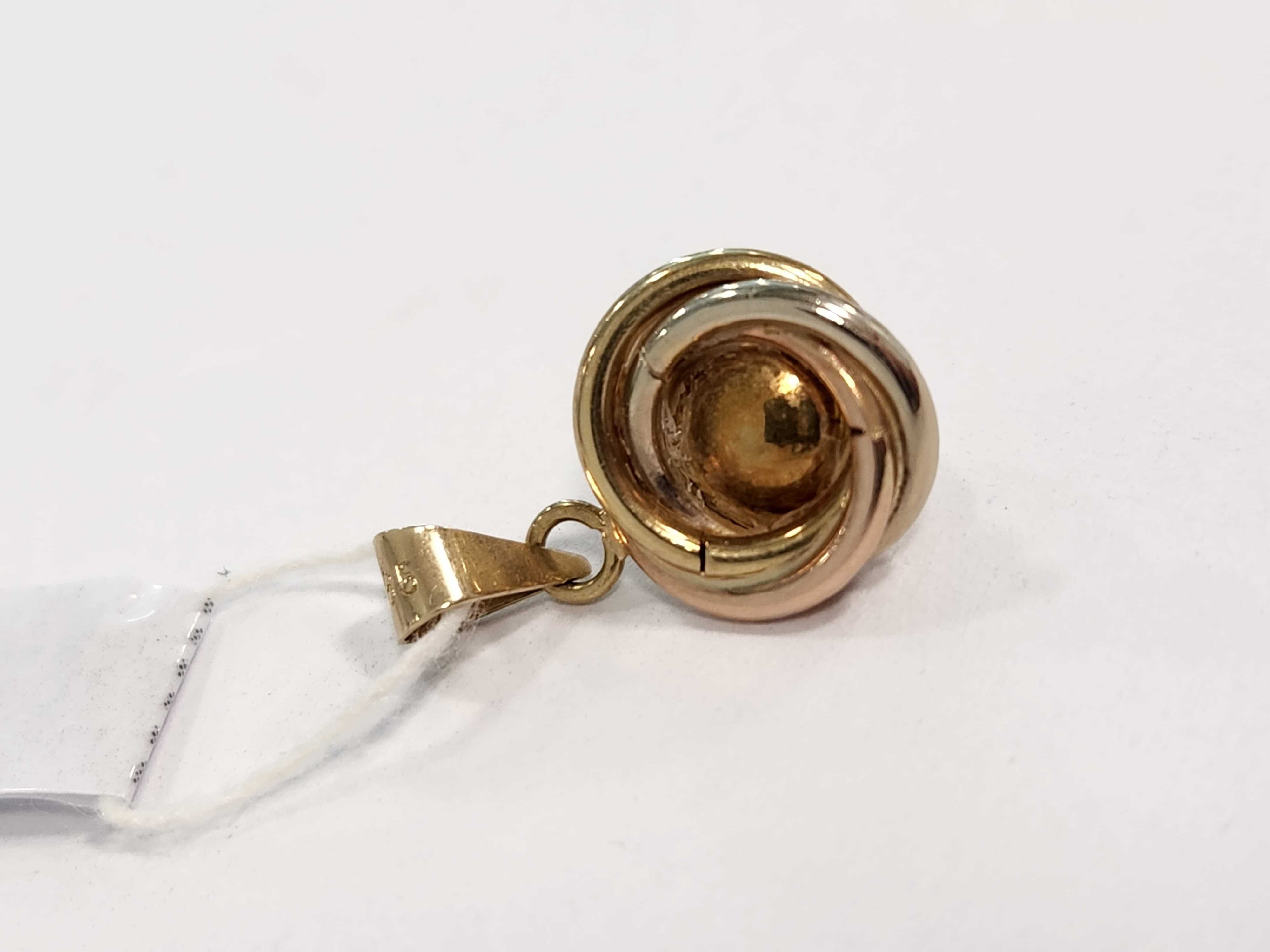 Pandantiv aur, 14k, 1.65g (b66403.4/ Ag2 Tudor1)