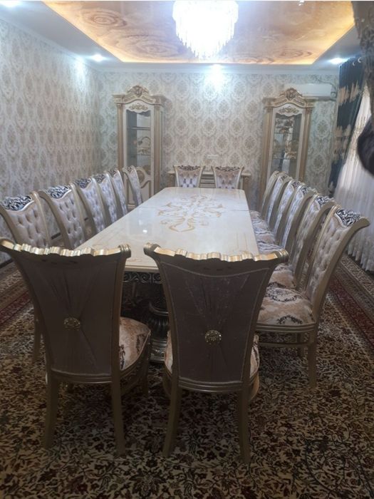 Продам стол стул