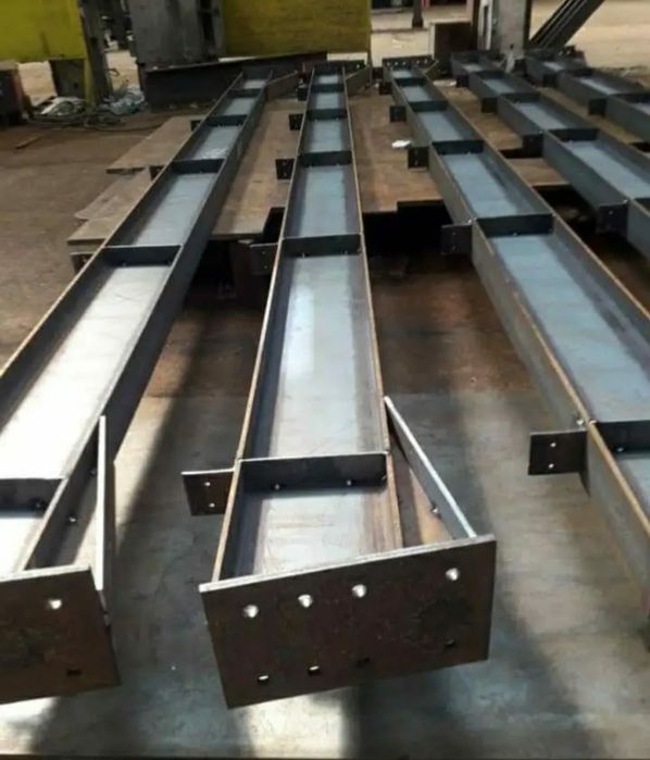 Vindem si distribuim o gama larga de hale sau structuri metalice noi n