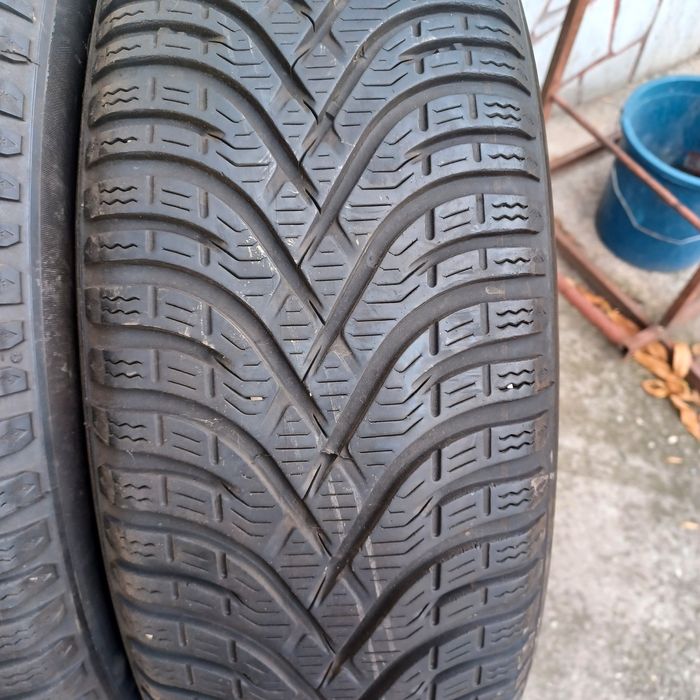 195 60 15 BfGoodrich 2бр зимни дот 20