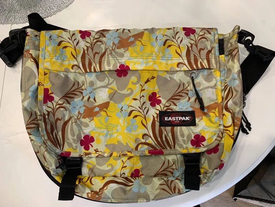 Cумка винтажная Eastpak