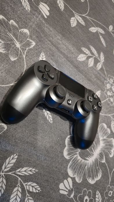 PlayStation 4 1TB Days of Play Limited