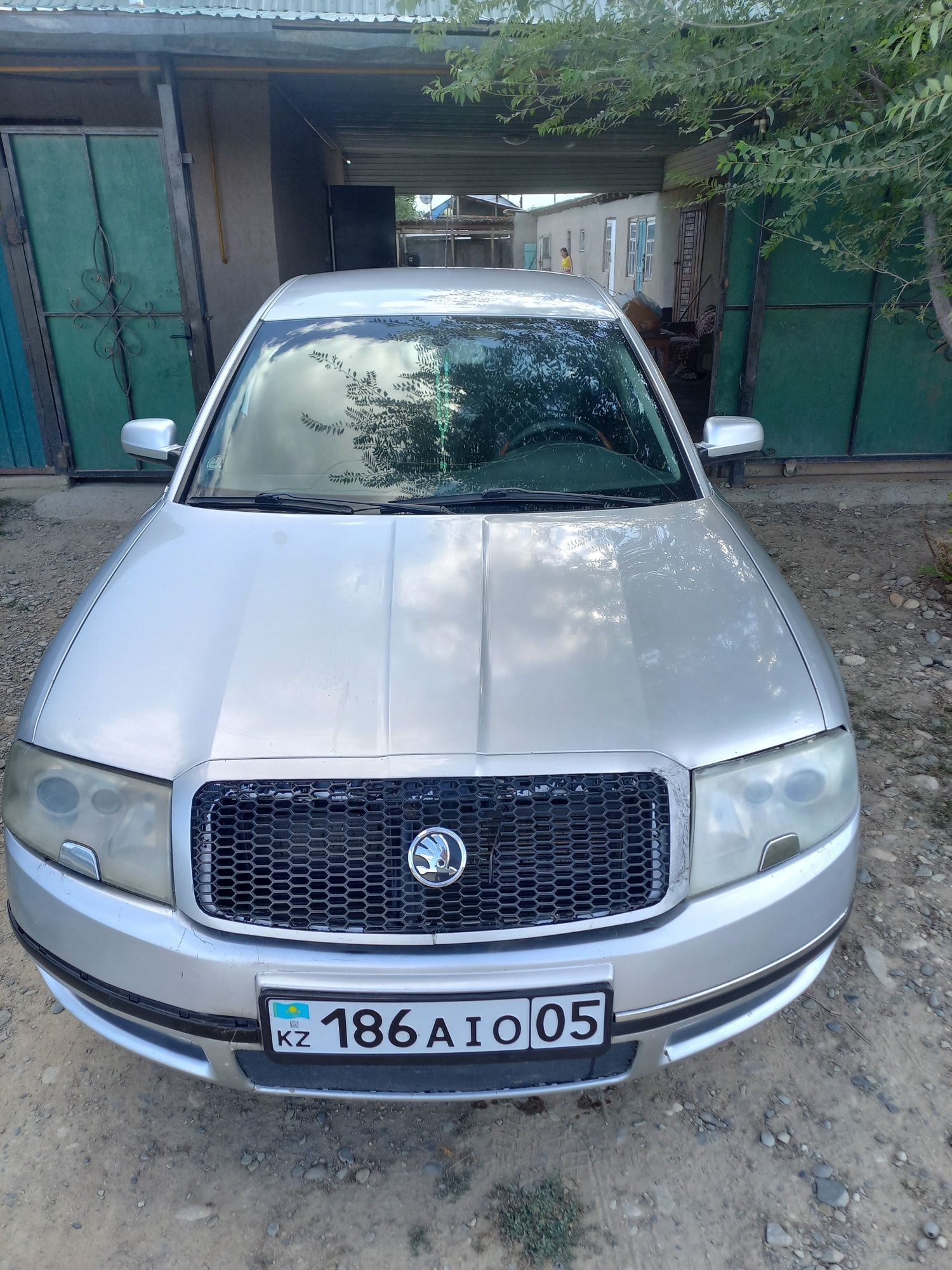 Продам машину Skoda super B 2007г