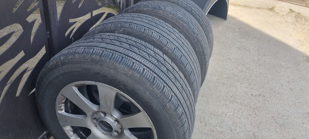 Jante roți Mercedes suv anvelope mixte 235 60 17