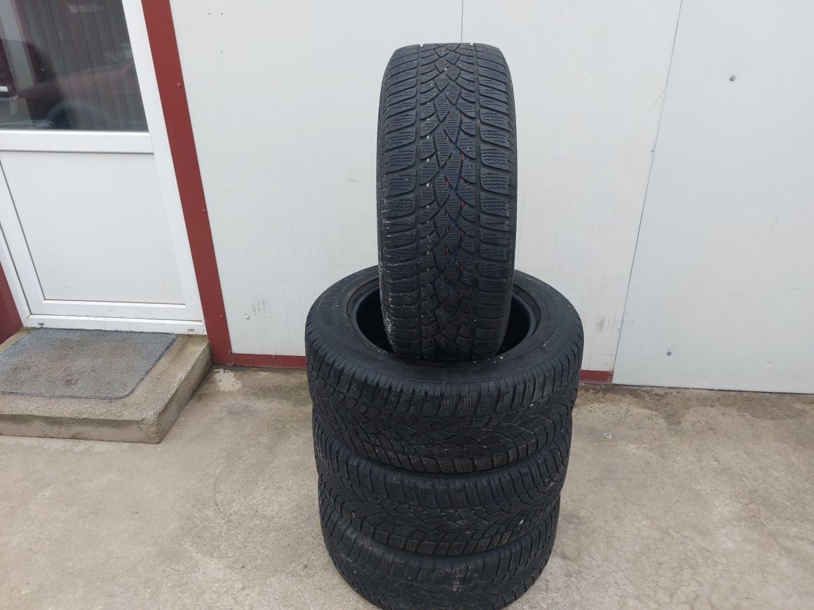 125 lei bucata! Set anvelope M+S/IARNA 255 55 18 Dunlop