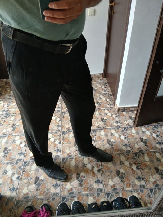 Pantaloni barbati din stofa masura 34/34 stare perfecta