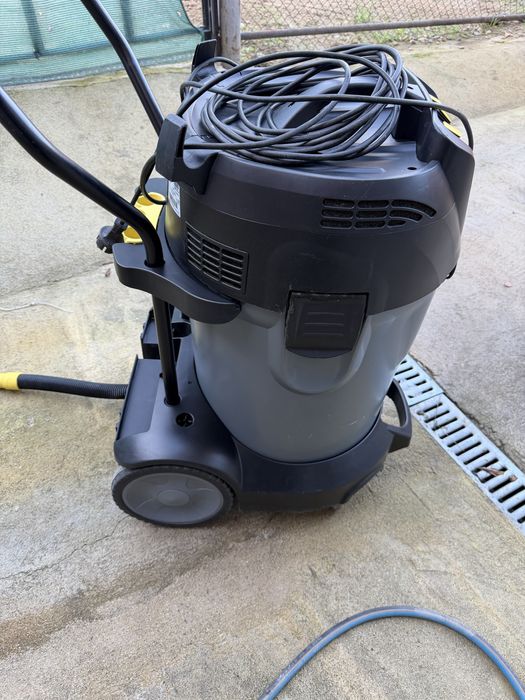 KARCHER NT 70/3  прахосмукачка за сухо и мокро почистване