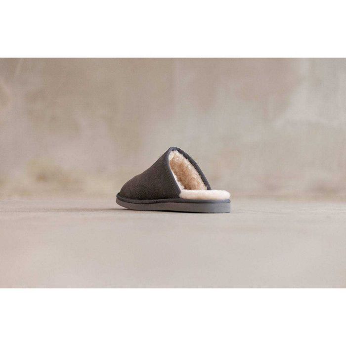 Papuci de Casa pentru Barbati din Piele Intoarsa Captuseala din Lana