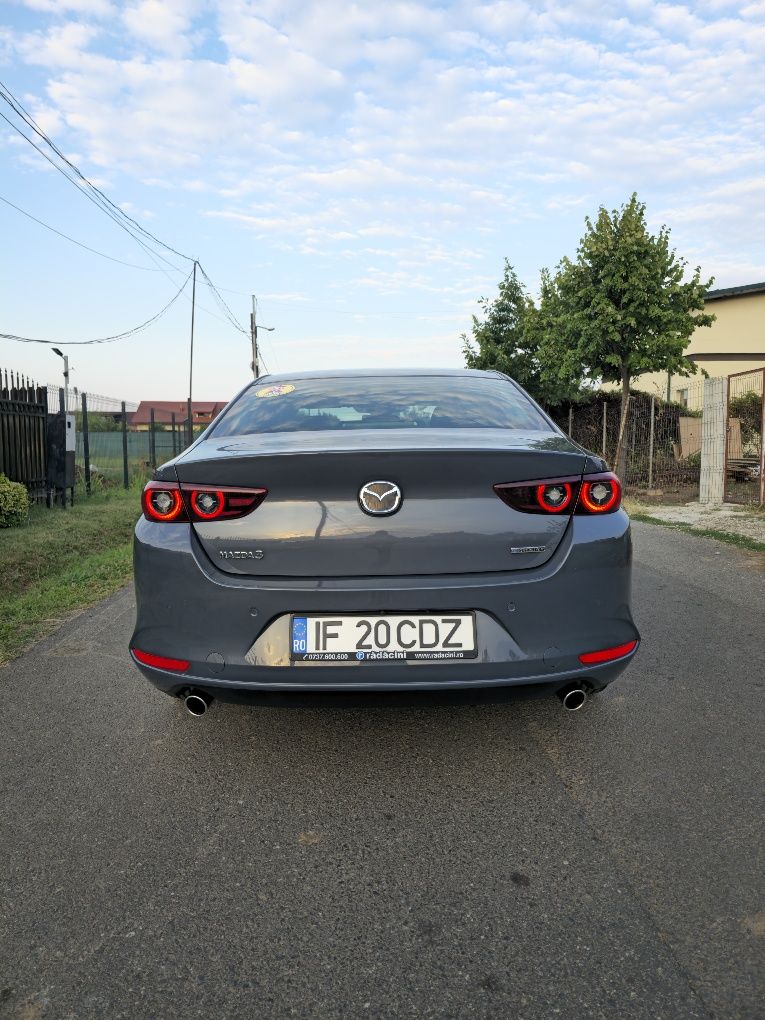 Mazda 3 Sedan 2.0 150cp