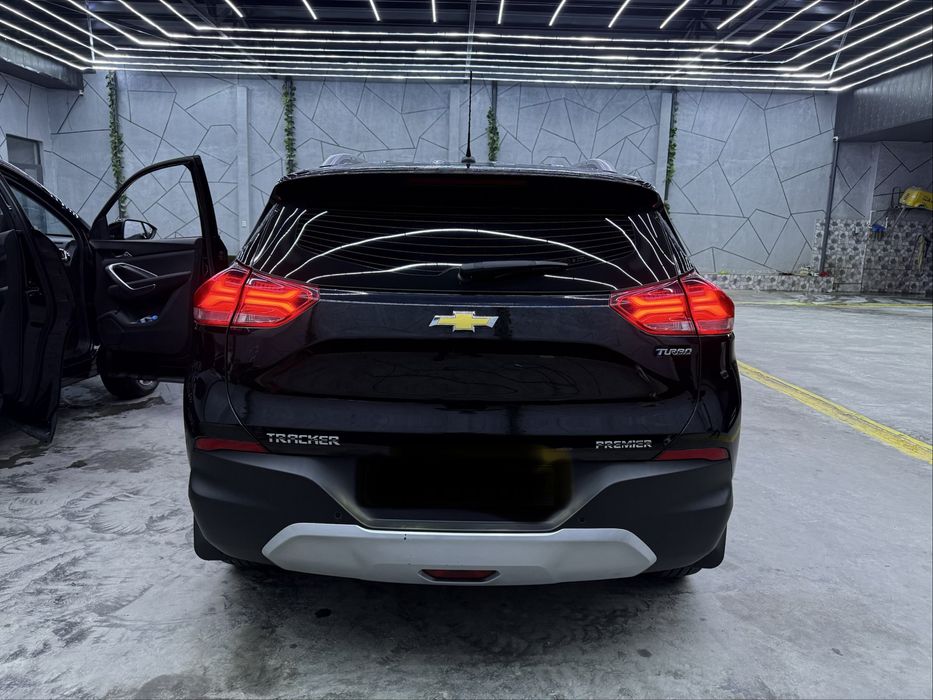 Tracker premier plus 2023