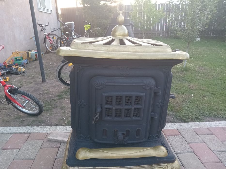 Soba italiana din fonta