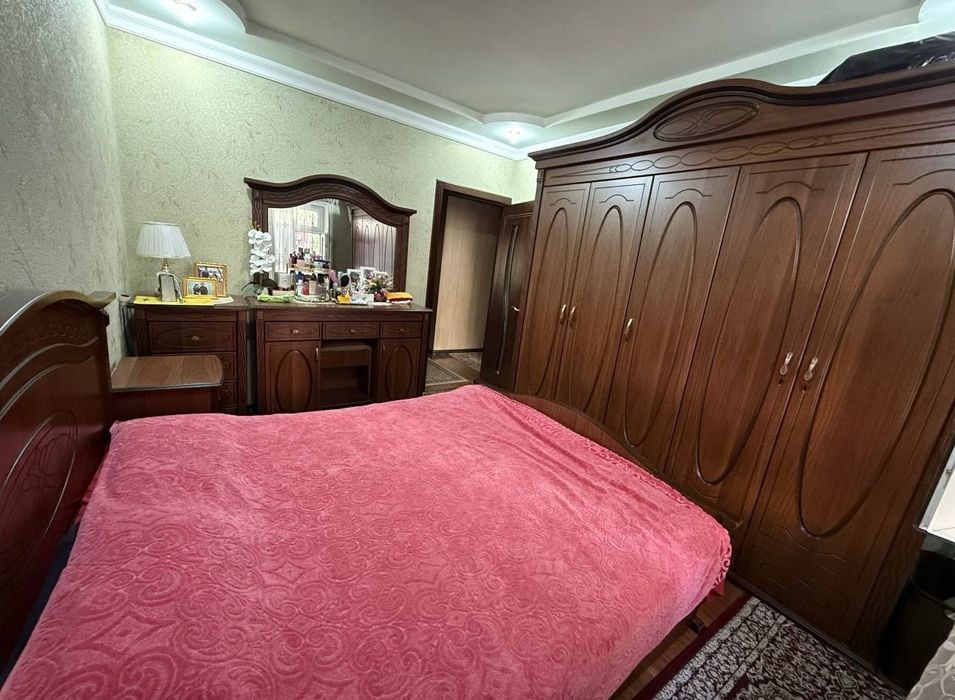 Продается Квартира 4х Комнатная Сергелийском р-н Сергели 4
 5 Этажного