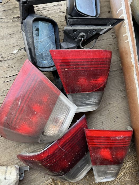 De vanzare diferite piese e46